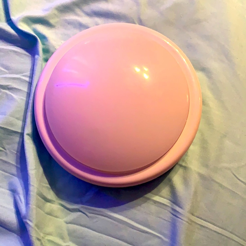 Push/touch light